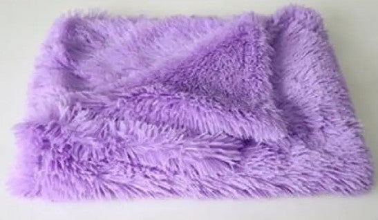 Plush Pet Blanket for Dogs and Cats - Washable Crate and Sofa Throw