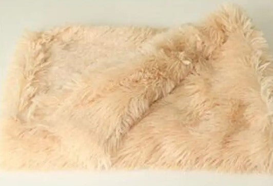 Plush Pet Blanket for Dogs and Cats - Washable Crate and Sofa Throw